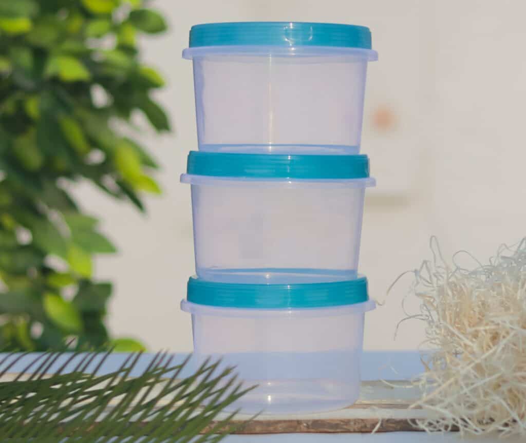 Food storage should be in an airtight container